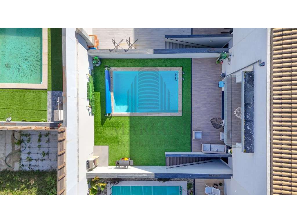 **Moradia de Sonho na Praia de Salgueiros** - Grande imagem: 2/60