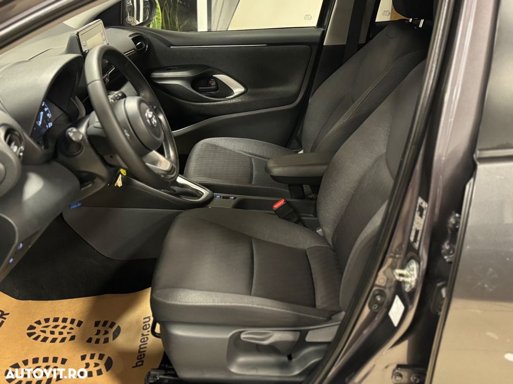 Toyota Yaris Hybrid 130 1.5 VVT-i Style - 16
