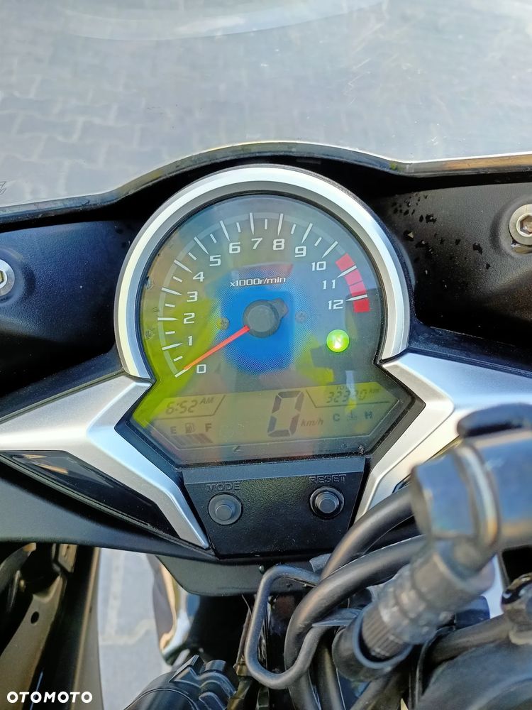 Honda CBR - 12