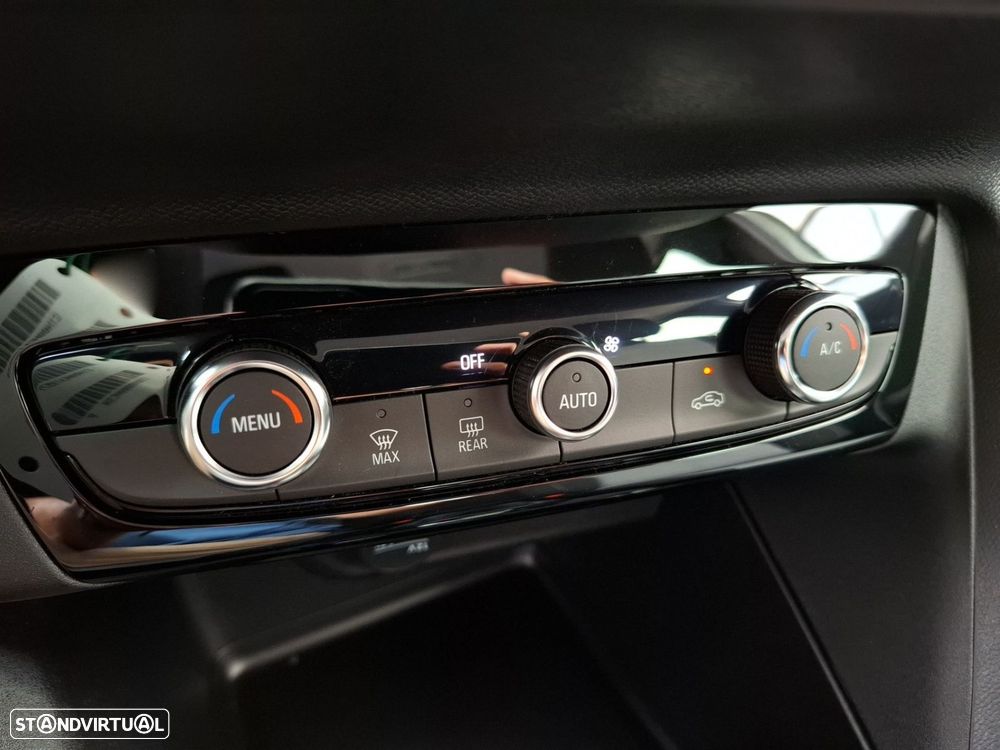Opel Corsa-e 50 kWh Edition — fotografia 19