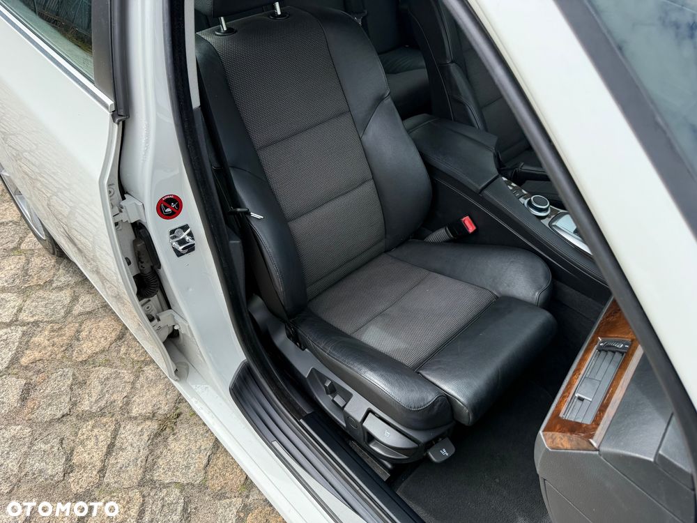 BMW Seria 5 530d - 34
