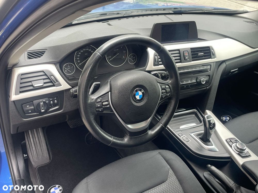 BMW Seria 3 320d Sport-Aut Blue Performance - 15