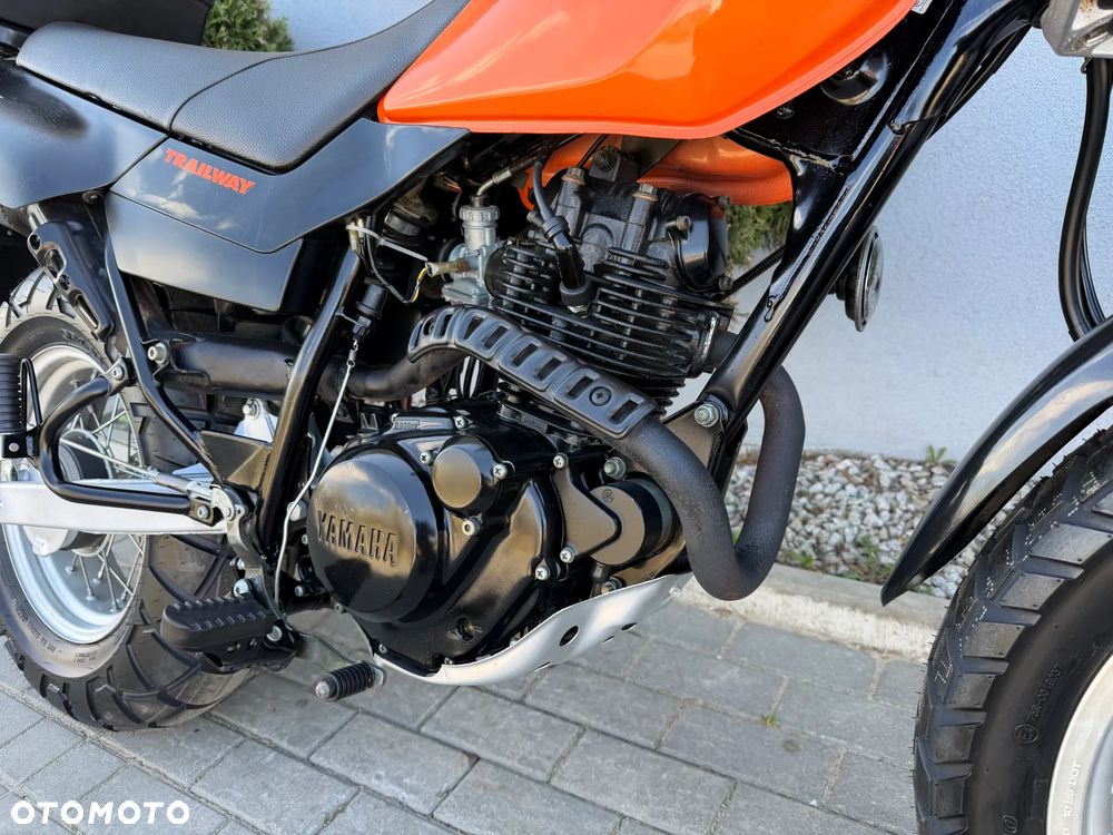 Yamaha TW - 15