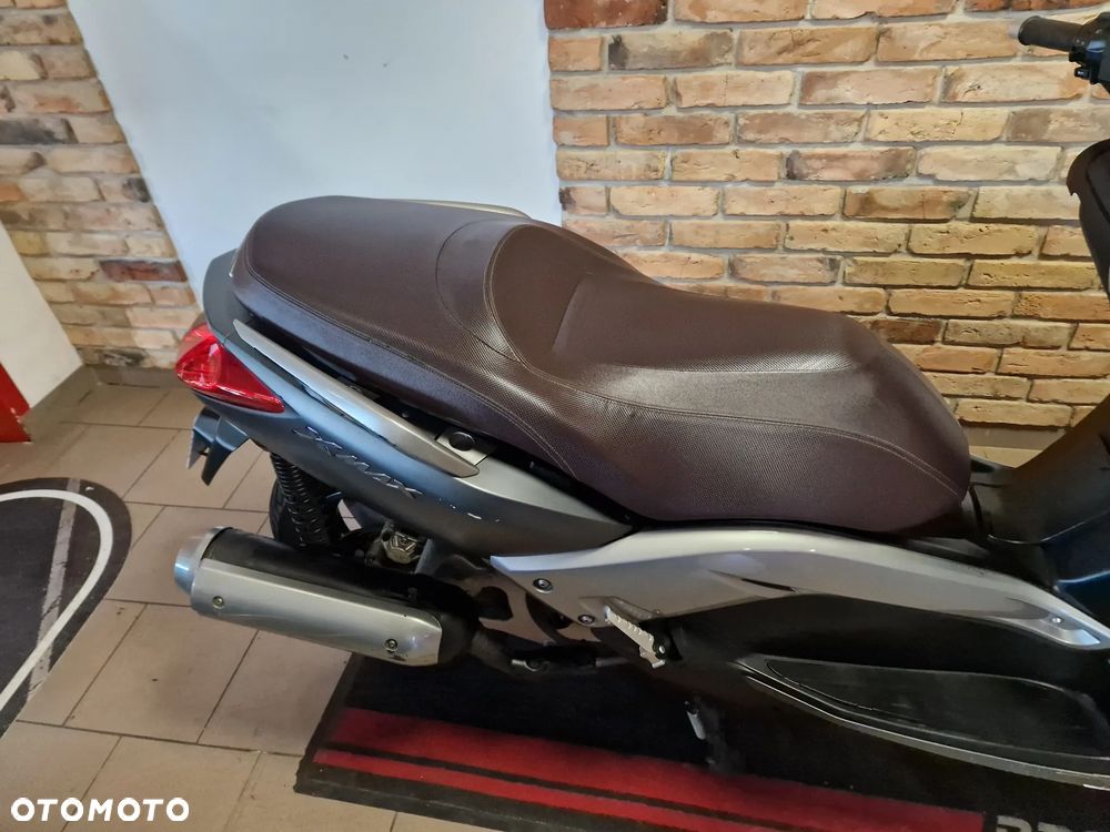 Yamaha X-max - 31