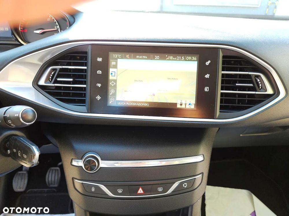 Peugeot 308 BlueHDi FAP 150 Stop&Start GT-Line Edition - 25