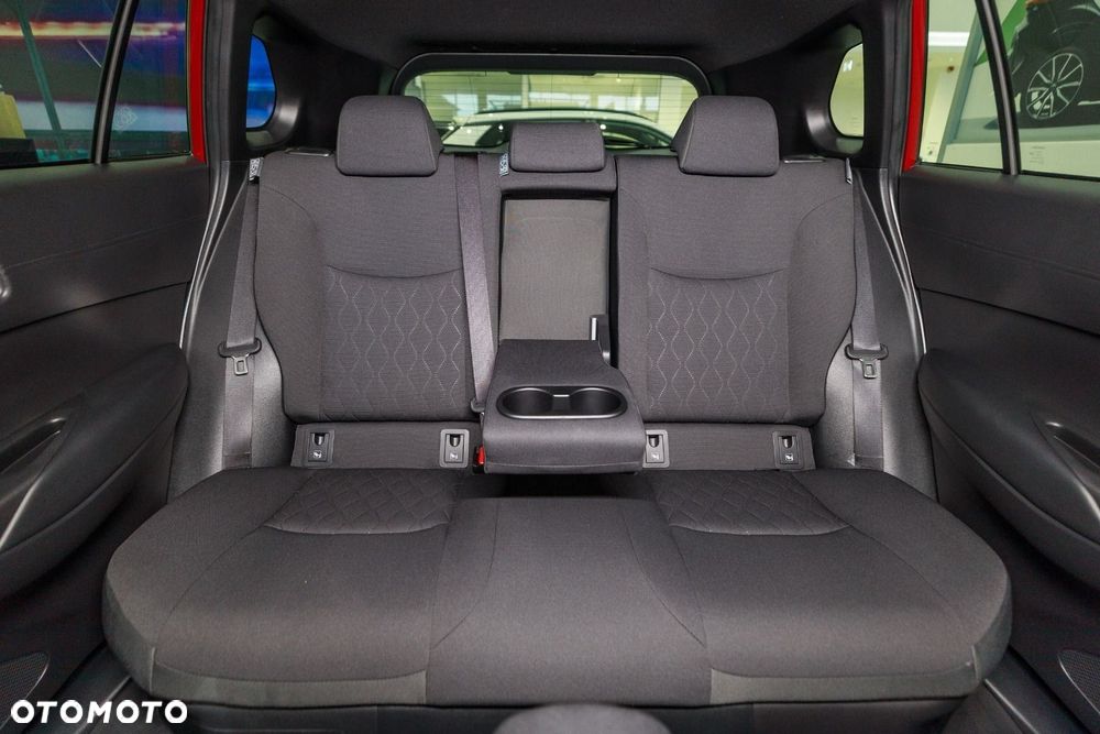 Toyota Corolla Cross - 15