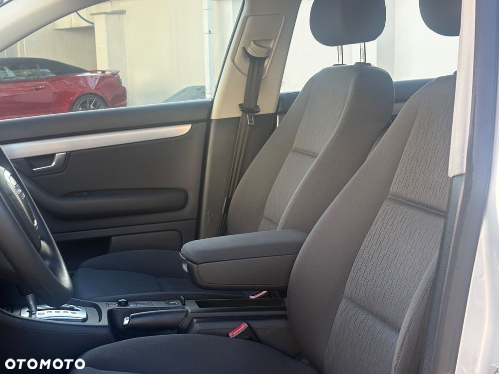 Audi A4 Avant 2.0 TDI Multitronic - 16