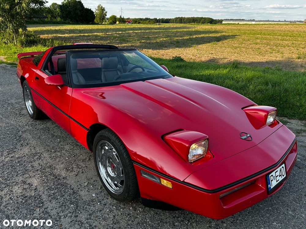 Chevrolet Corvette - 3