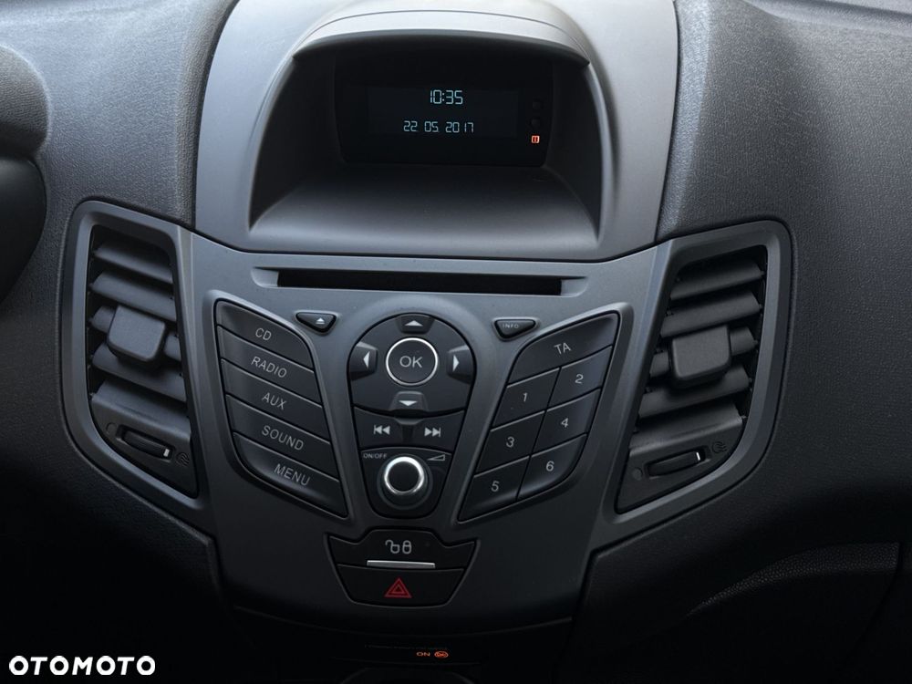 Ford Fiesta 1.0 Trend EU6 - 16