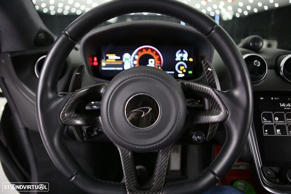 McLaren 570 - 28