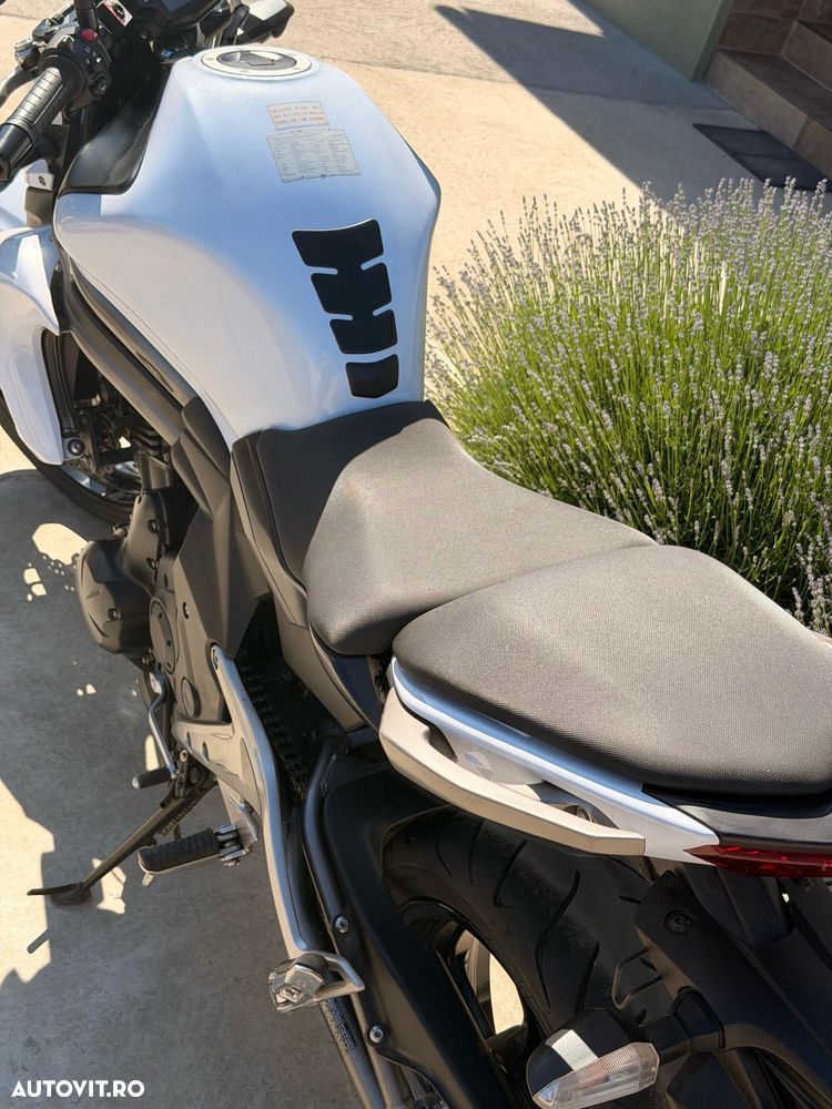 Kawasaki Altul - 11