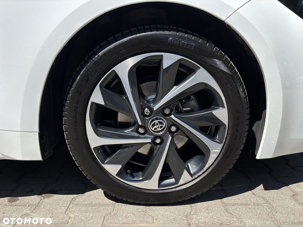 Toyota Corolla 1.8 Hybrid Comfort - 35