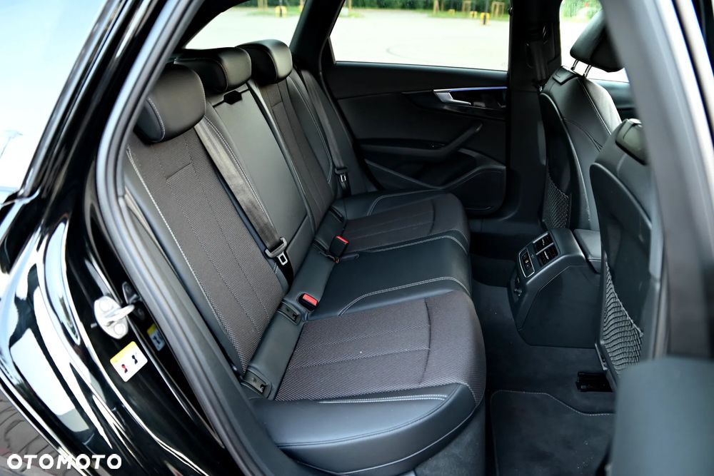 Audi A4 Avant 35 TFSI S tronic S line - 24