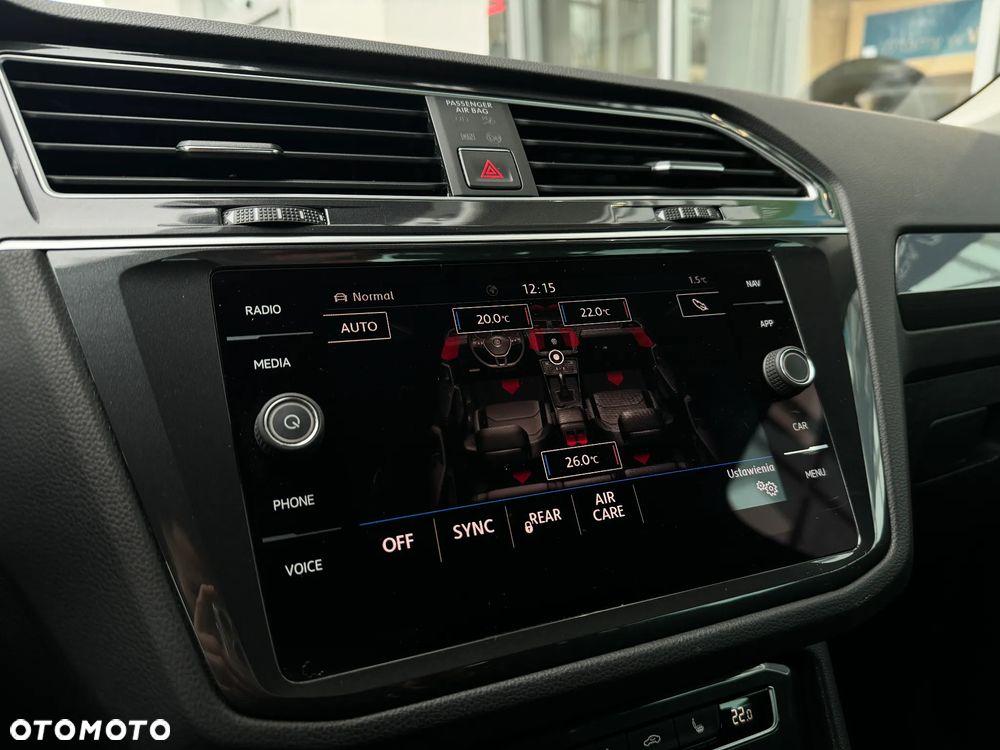 Volkswagen Tiguan - 32