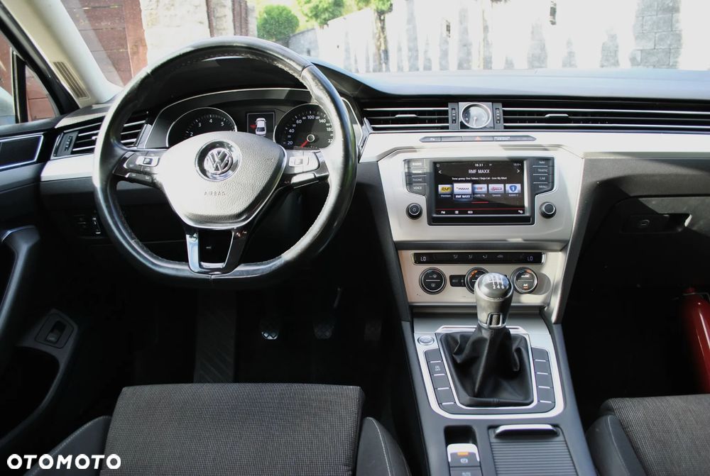 Volkswagen Passat 1.4 TSI (BlueMotion Technology) Comfortline - 9