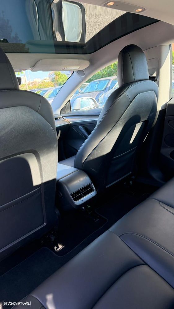 Tesla Model 3 Standard Range Plus RWD - 18