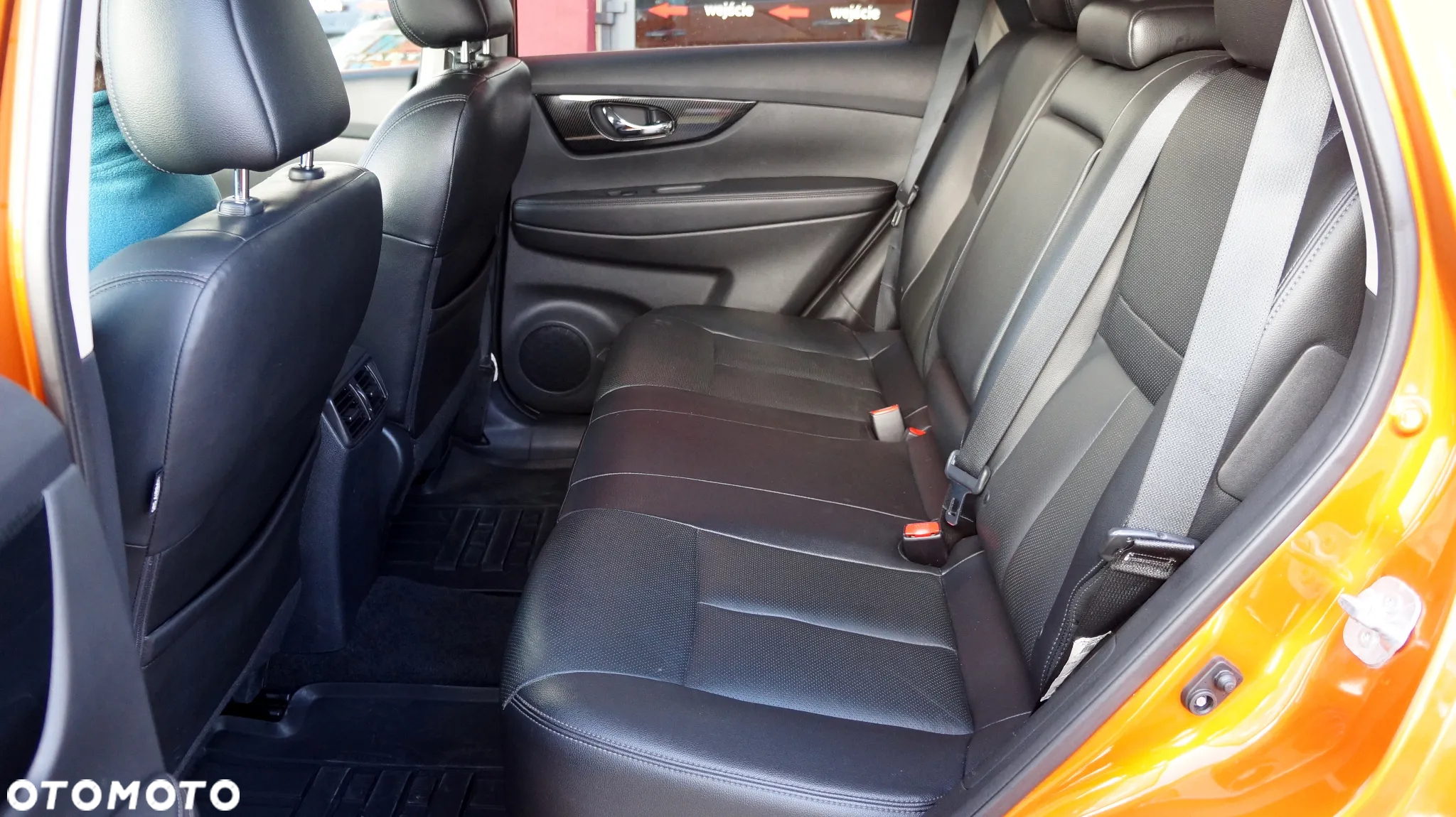 Nissan Rogue - 10