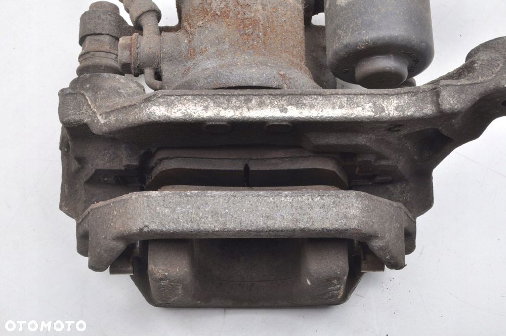 MITSUBISHI ECLIPSE CROSS 1.5 T ZACISK HAMULCOWY LEWY TYŁ - 6