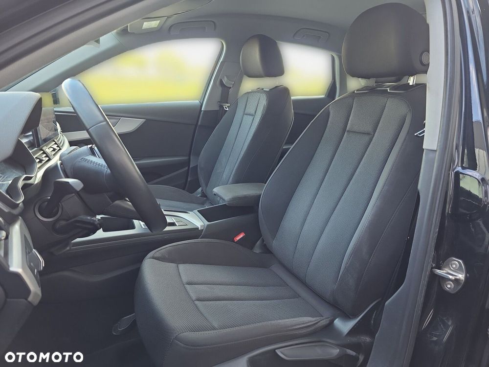 Audi A4 Limousine 35 TFSI mHEV Advanced S tronic - 10