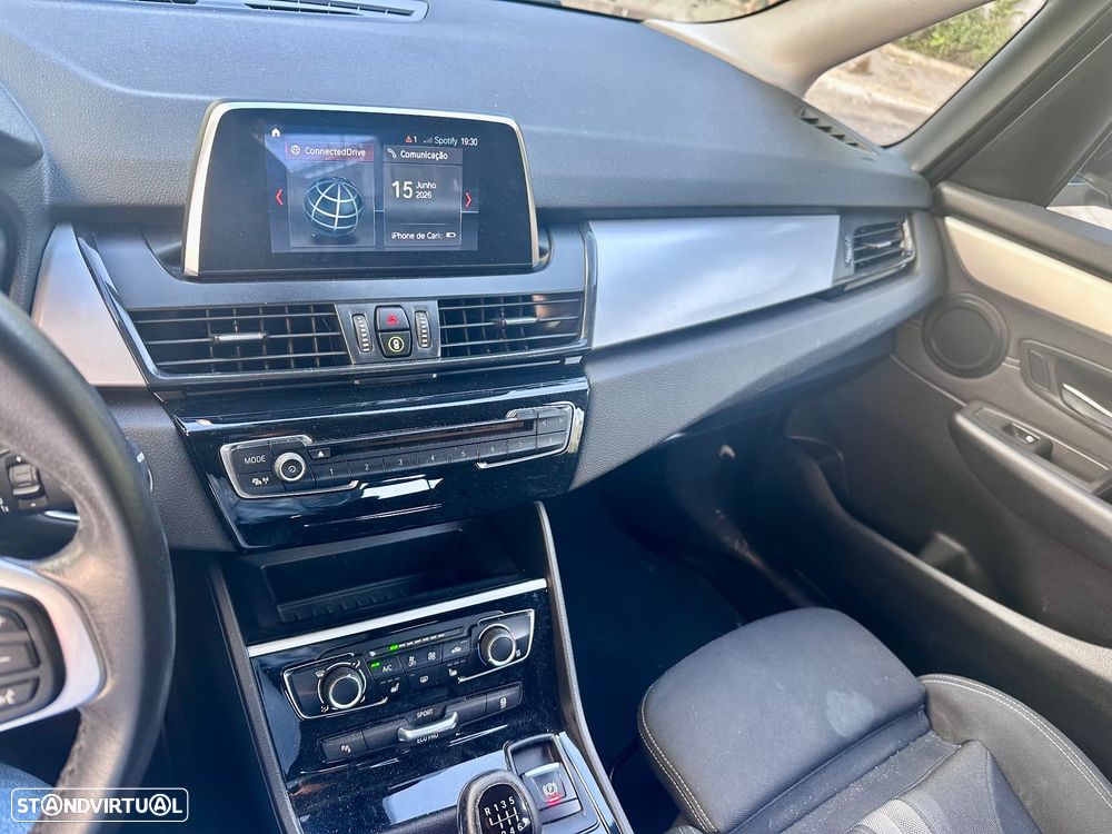 BMW 216 Active Tourer d Corporate Edition - 13