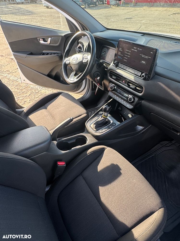 Hyundai KONA 1.6 CRDi 48V-Hybrid DCT Prime - 13