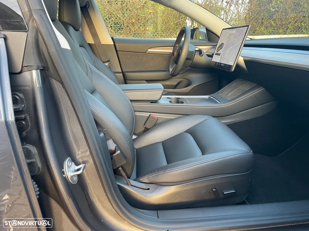 Tesla Model 3 RWD - 20