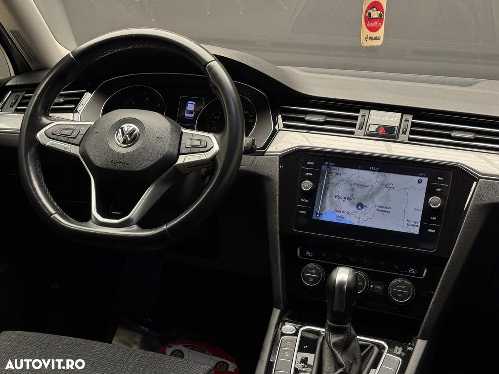 Volkswagen Passat - 10
