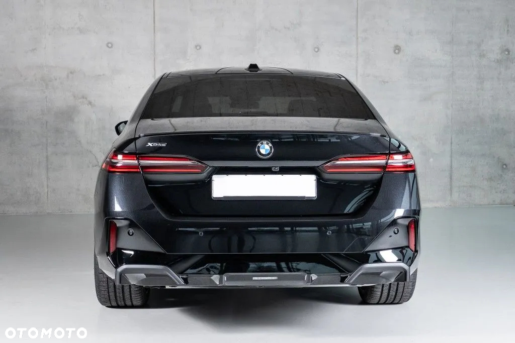 BMW Seria 5 - 17