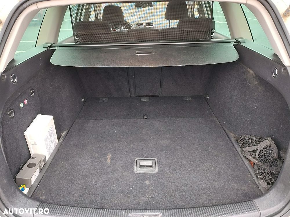 Volkswagen Golf Variant 1.6 TDI DPF MATCH - 13