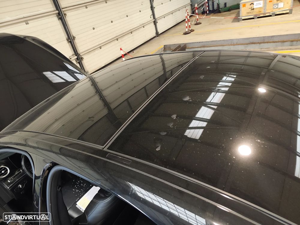 Mercedes-Benz E 300 de AMG Line - 22