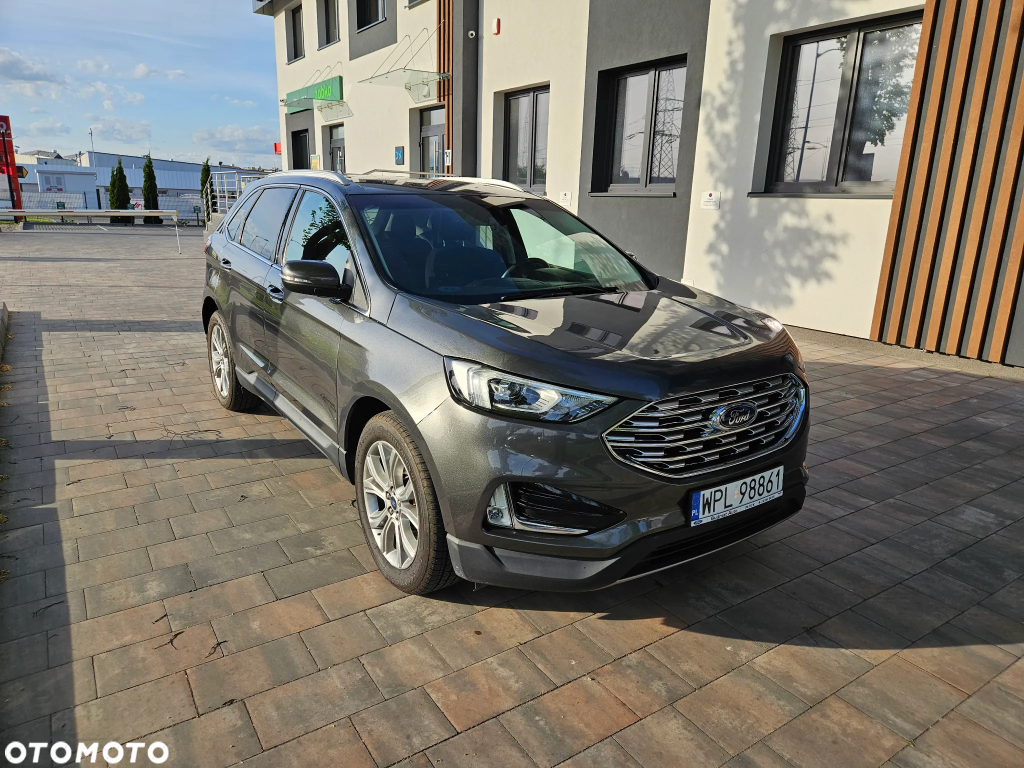 Ford Edge - 2