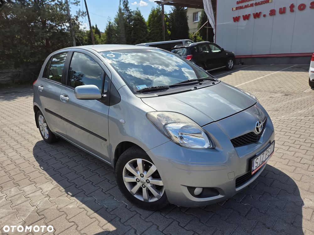 Toyota Yaris - 5