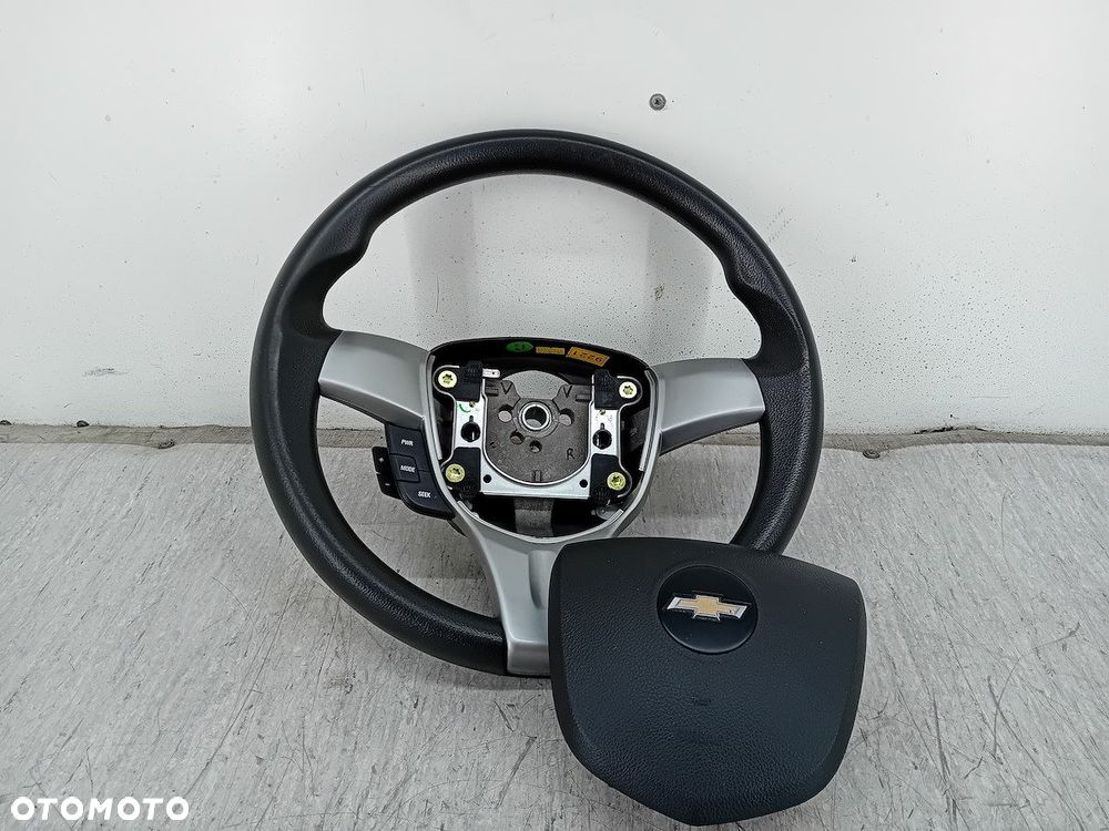 KIEROWNICA Z PODUSZKĄ CHEVROLET SPARK II 95975333 - 9