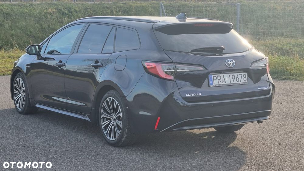 Toyota Corolla 1.8 Hybrid Comfort - 7