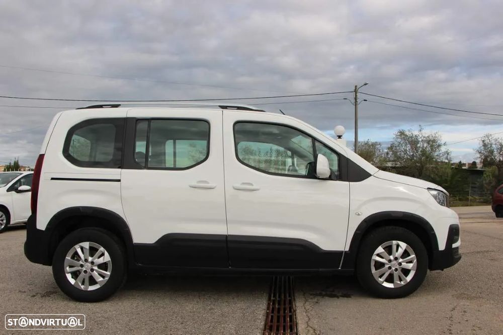 Peugeot Rifter 1.5 BlueHDi Allure EAT8 - 3