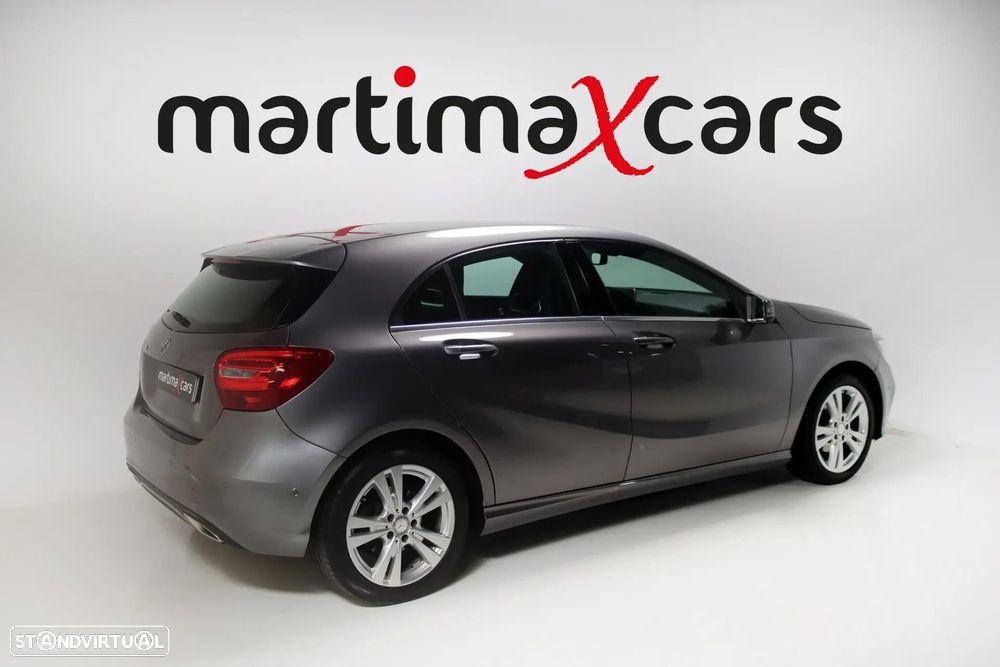 Mercedes-Benz A 180 d AMG Line - 11