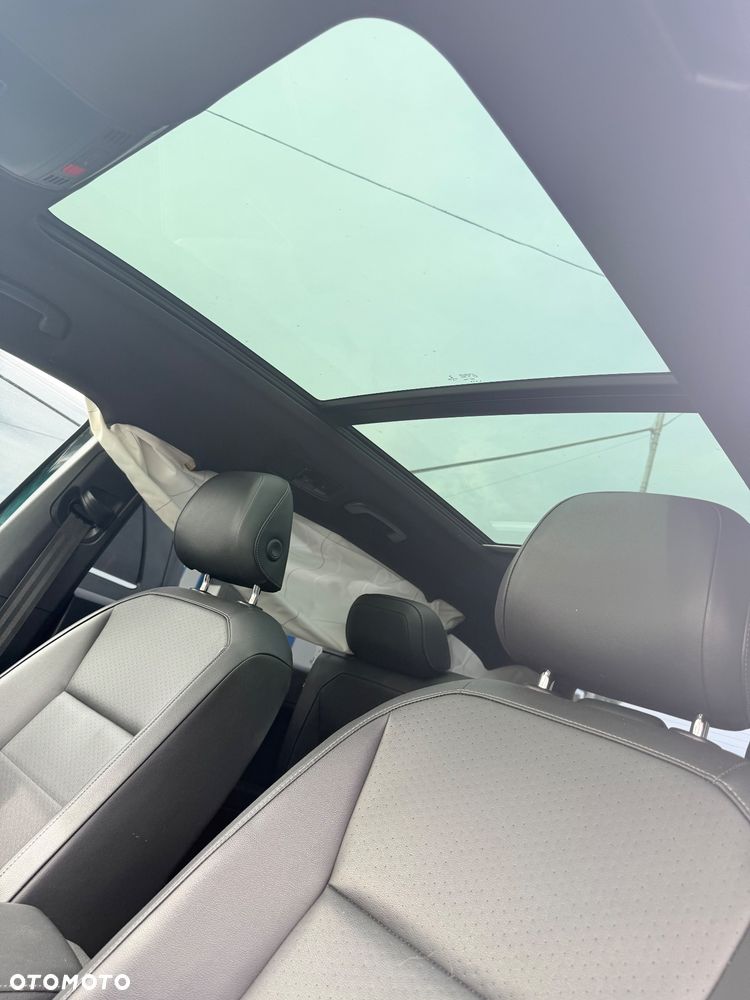 Volkswagen Tiguan Allspace - 20