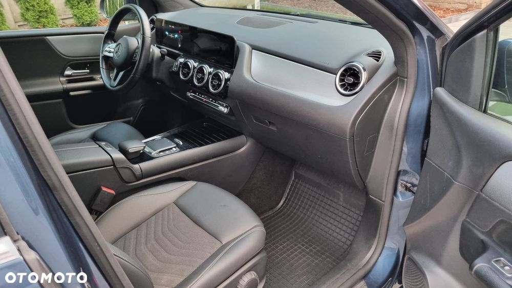 Mercedes-Benz Klasa B 200 d 8G-DCT Entry - 10