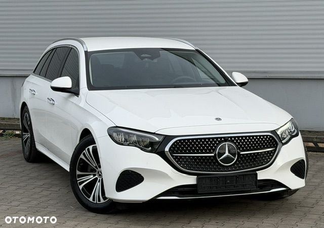 Mercedes-Benz Klasa E 220 d mHEV 4-Matic Avantgarde 9G-Tronic - 1