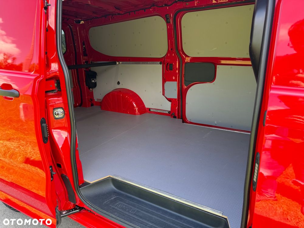 Ford TRANSIT CUSTOM AWD - 13