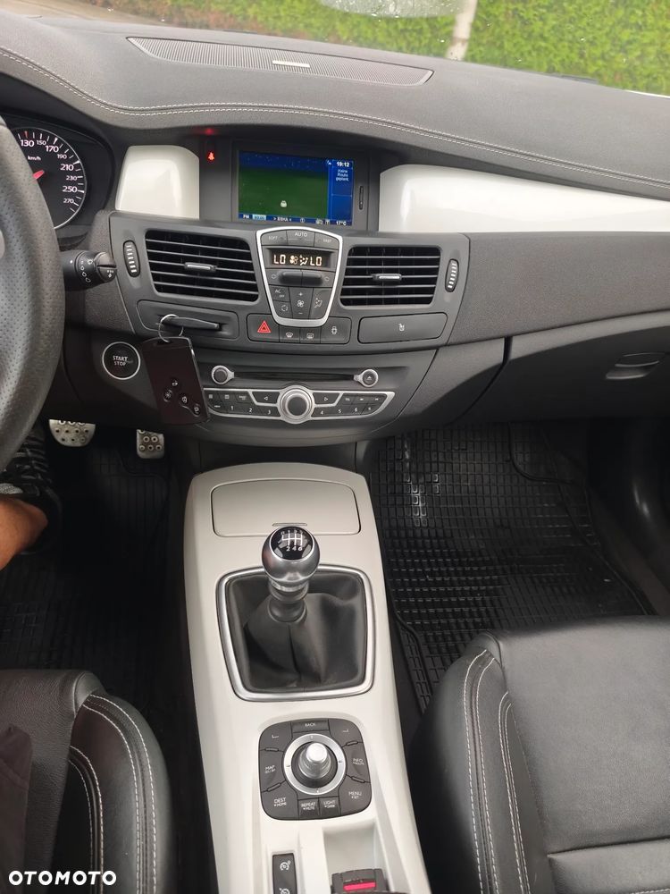 Renault Laguna dCi 180 FAP Monaco GP - 18