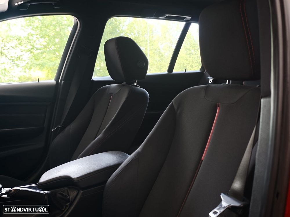 BMW 320 d Pack M - 30