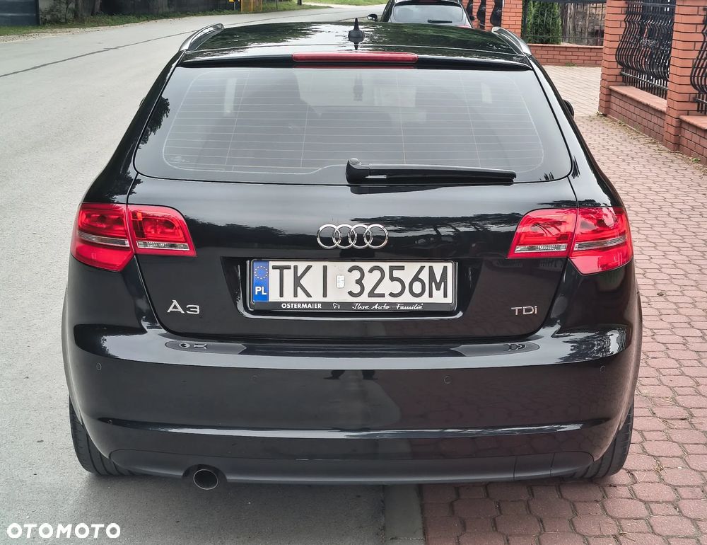 Audi A3 Sportback - 2