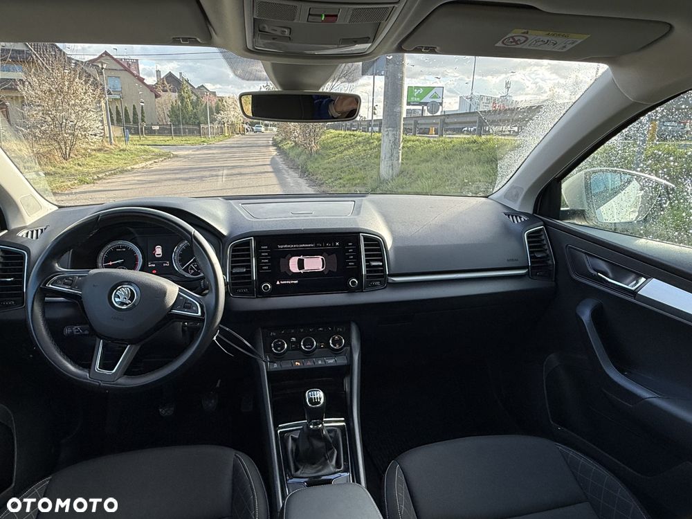 Skoda Karoq 1.0 TSI Selection - 35