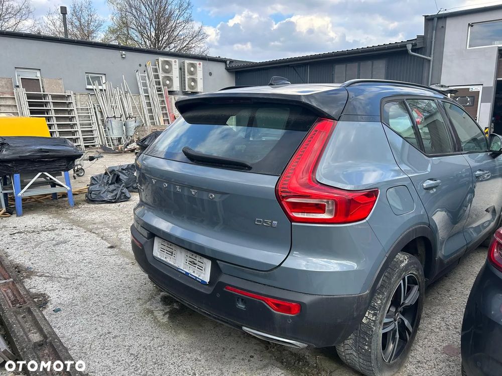 Volvo XC 40 - 6