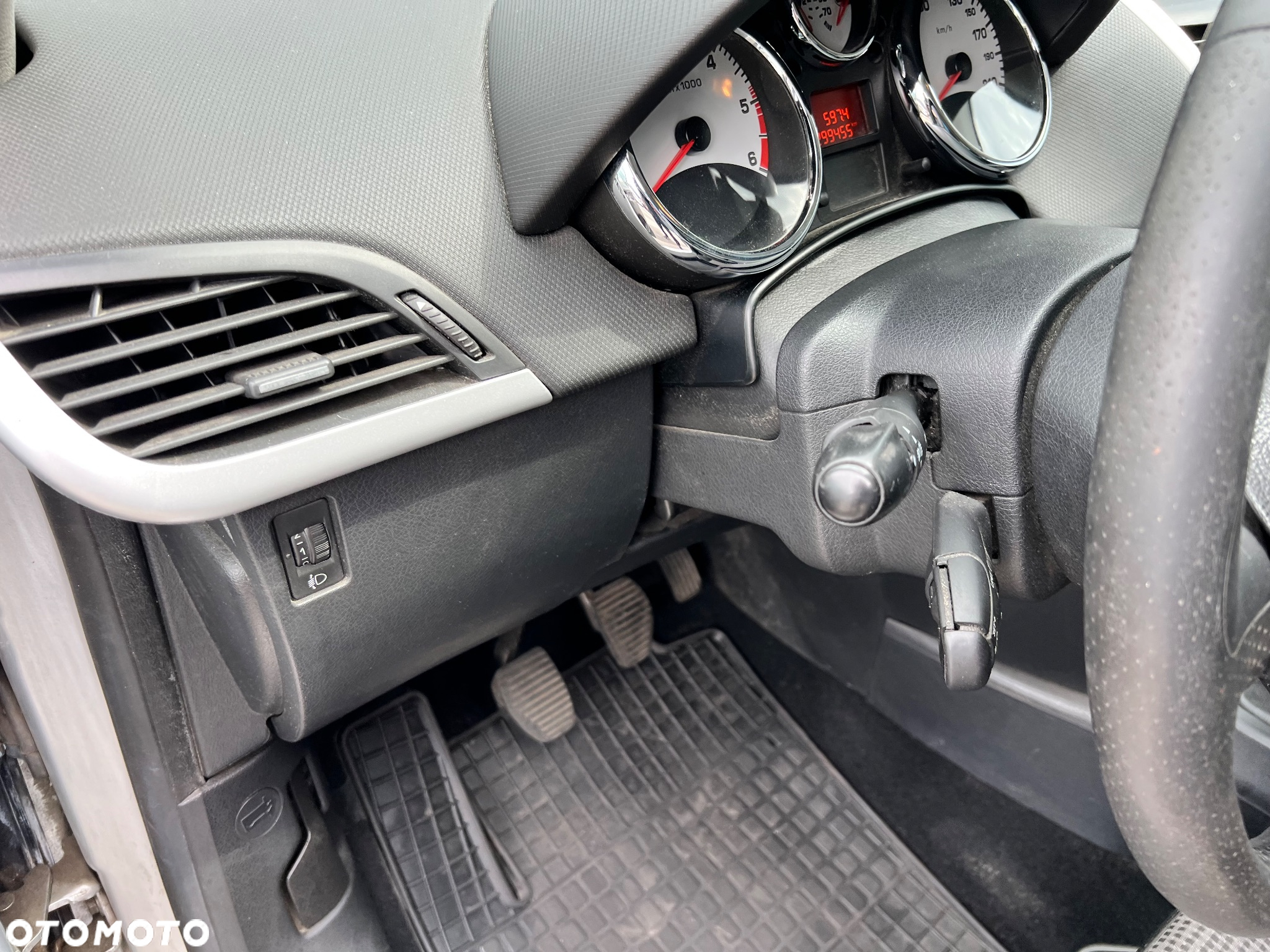 Peugeot 207 1.6 HDi Active - 15