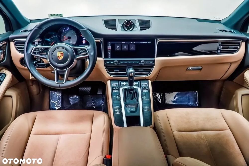 Porsche Macan S - 11