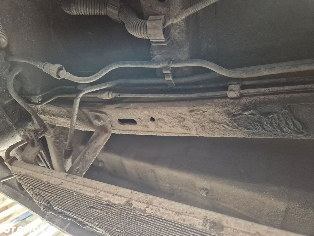 Volkswagen Transporter - 32