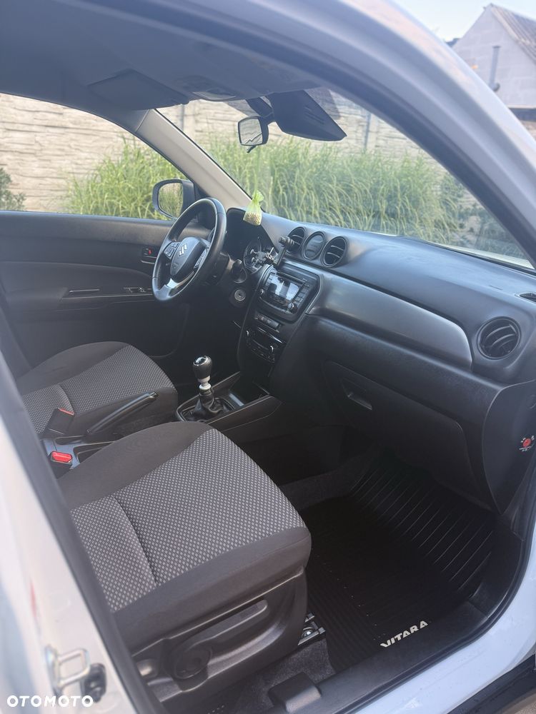 Suzuki Vitara - 5