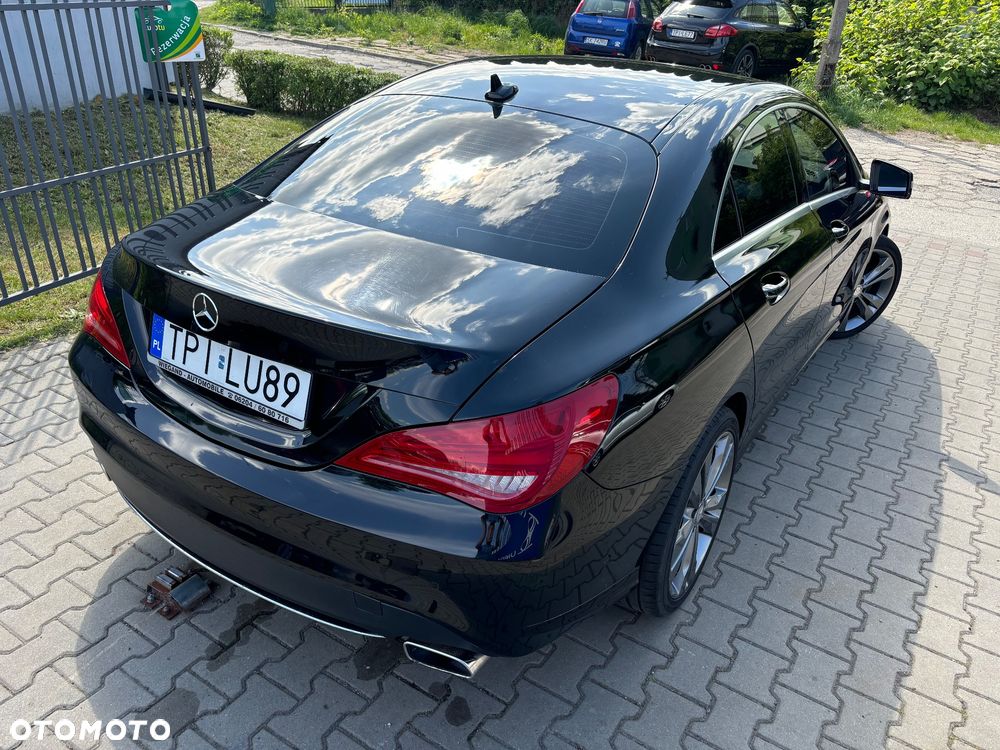 Mercedes-Benz CLA 220 CDI 7G-DCT AMG Line - 5